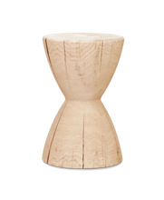 Indlæs billede til gallerivisning Gry fra Katholm serien, Skammel i Rød Eg