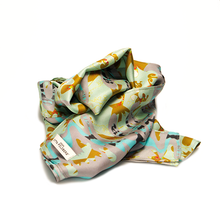 Indlæs billede til gallerivisning History, Silketørklæde