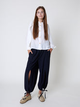 Indlæs billede til gallerivisning Agnes Silke Shirt - Ivory