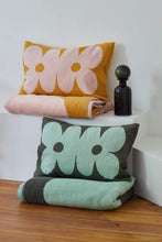 Indlæs billede til gallerivisning Plaid - DAISY - Orange & rose