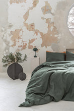Indlæs billede til gallerivisning Sengetøjsæt i hør (2 -delt) - Forest green