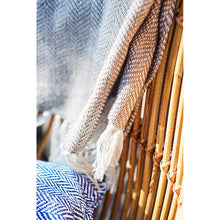 Indlæs billede til gallerivisning Plaid - Sildeben - Sand