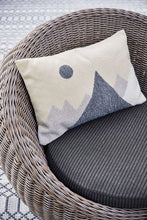 Indlæs billede til gallerivisning Pude - AKIKO - Grå og hvid