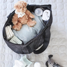 Indlæs billede til gallerivisning WEEKENDTASKE/PUSLETASKE