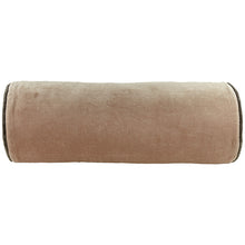 Indlæs billede til gallerivisning Velourpude nakkepude - TAN