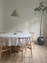 Indlæs billede til gallerivisning Hørdug RUND - Off white, ø200cm, ø230cm