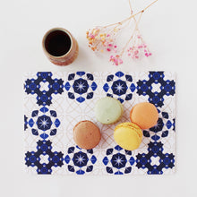 Indlæs billede til gallerivisning Gavesæt med smørrebrikker - 1 stk. 99,- I 4 stk. for 356,-