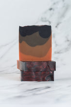 Indlæs billede til gallerivisning Black Out Organic Bar Soap
